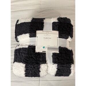 Huntington Home‎ Throw 60x70 Black White Checkered Plush Cozy NEW